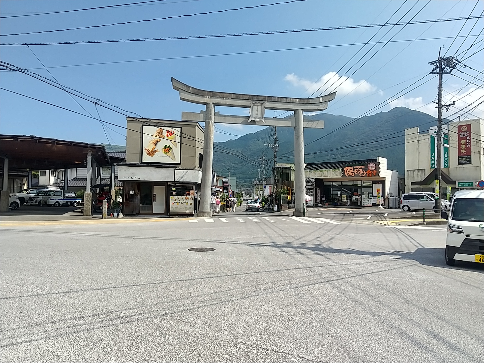 20240904_鳥居（宇奈岐日女神社）