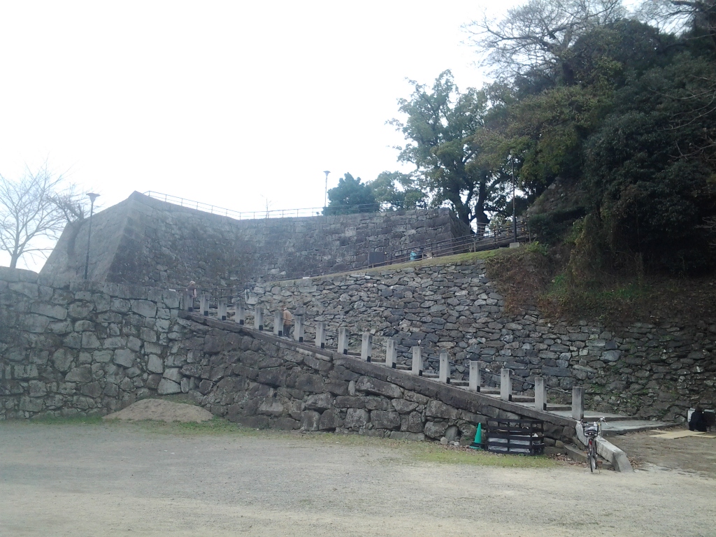 20141224_和歌山城 表坂
