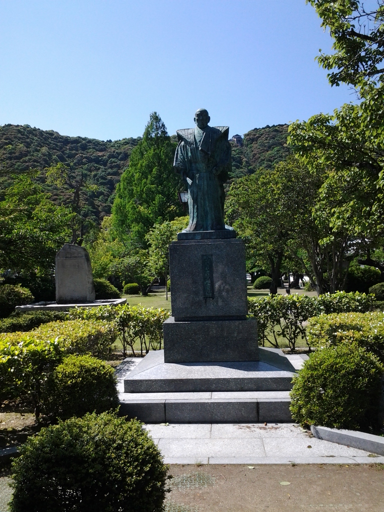 20140516_吉川広嘉公像