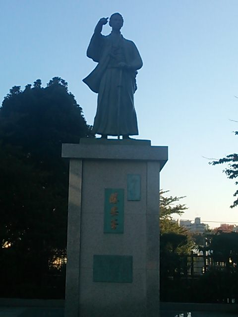 20131116_勝海舟像