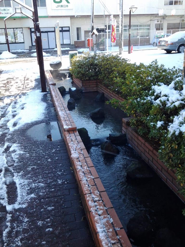 20140102_小牛田駅前用水路