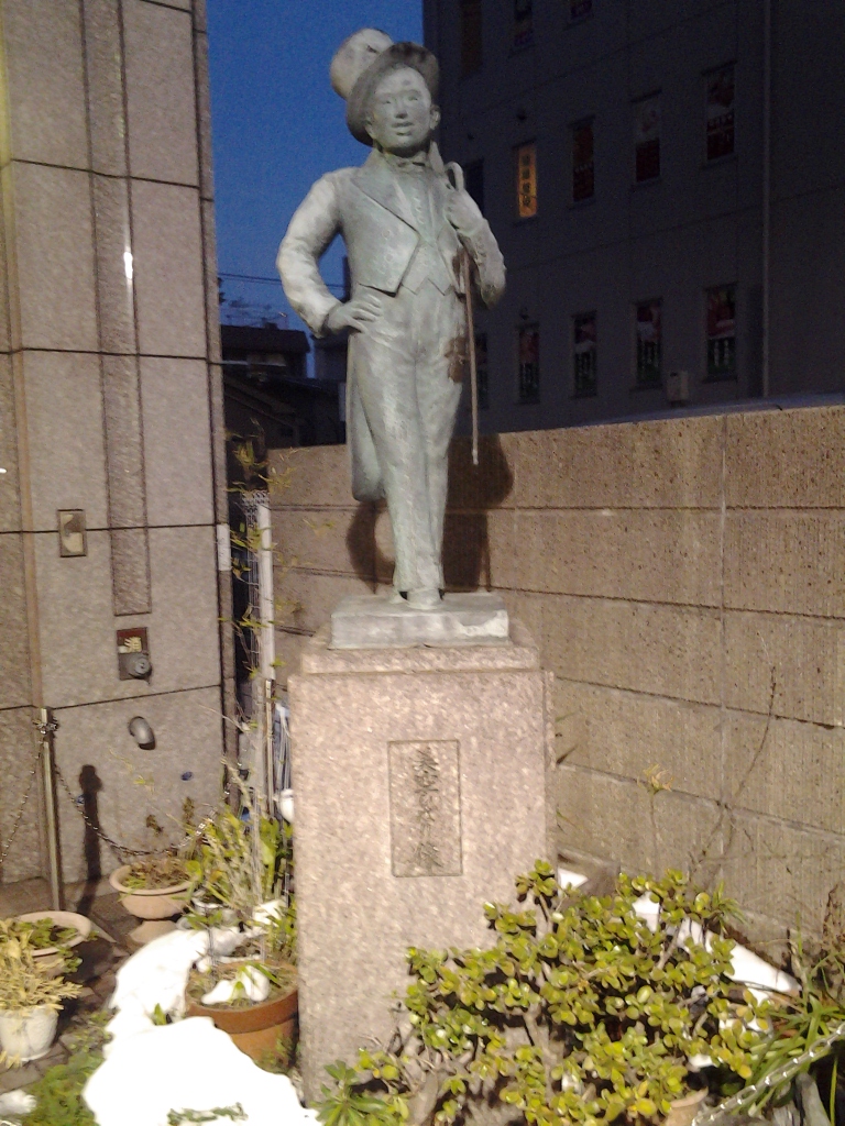 20140216_美空ひばり像
