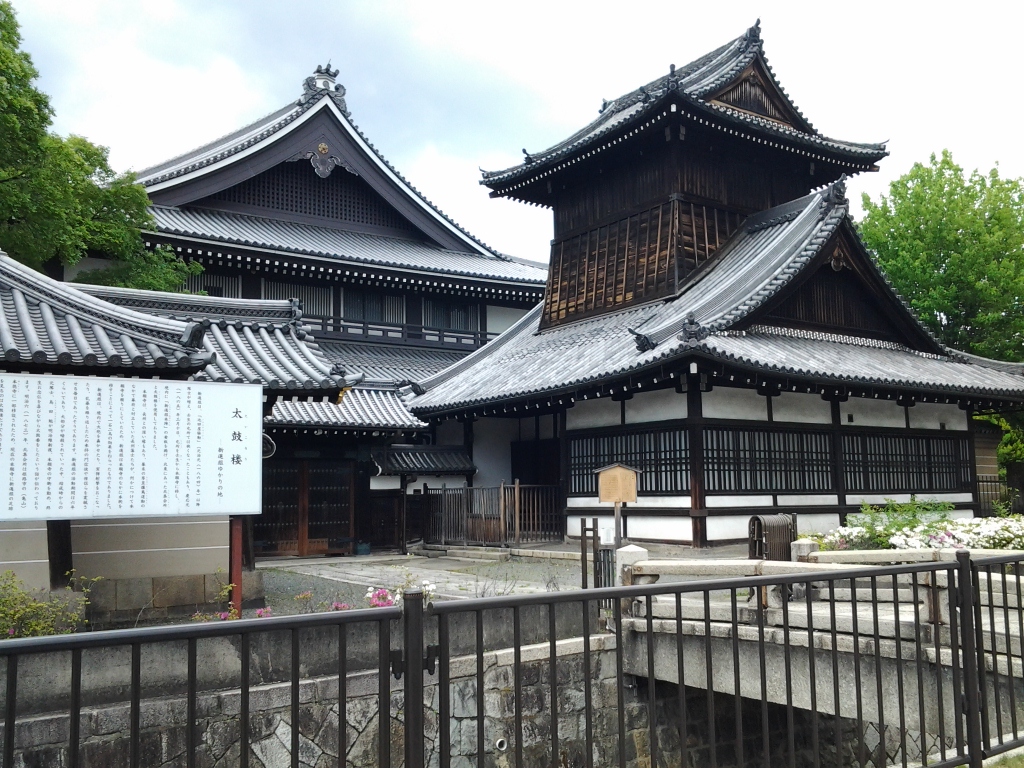 20140501_西本願寺 太鼓楼