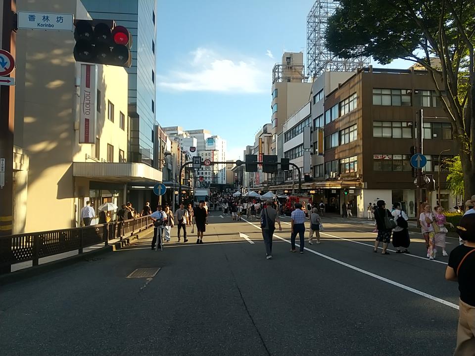 20250809_いのちを守る車たち（片町ゾーン）
