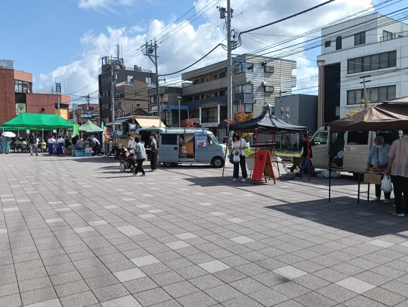 20250927_もりえき 軽トラ市