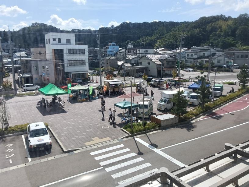 20250927_もりえき 軽トラ市2