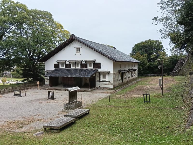 20251019_鶴丸倉庫