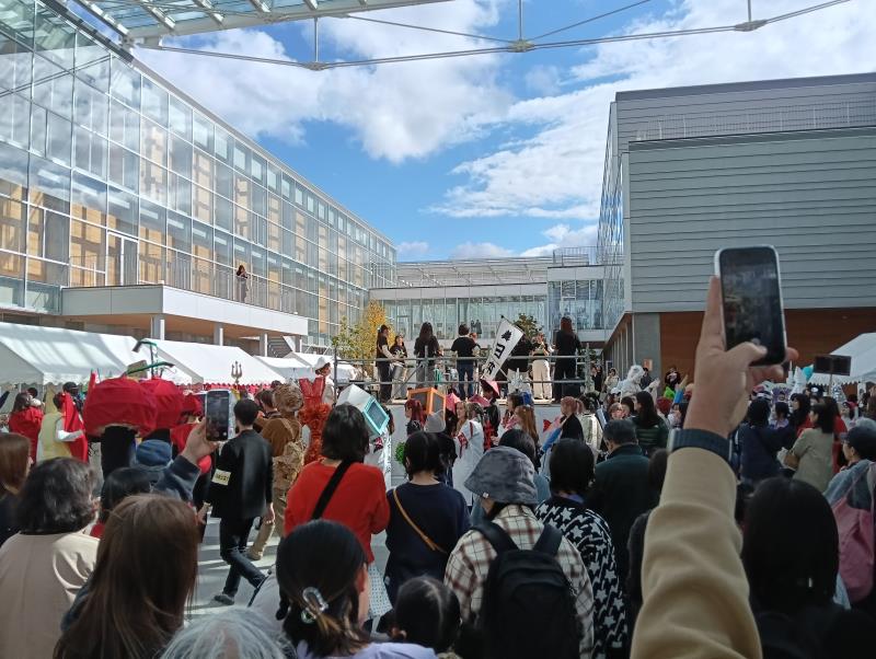 20251101_金沢美術工芸大学 美大祭 仮装パレード