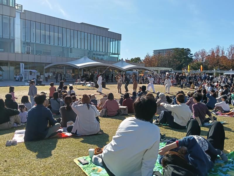 20251115_smiletree 虹色シャボン玉