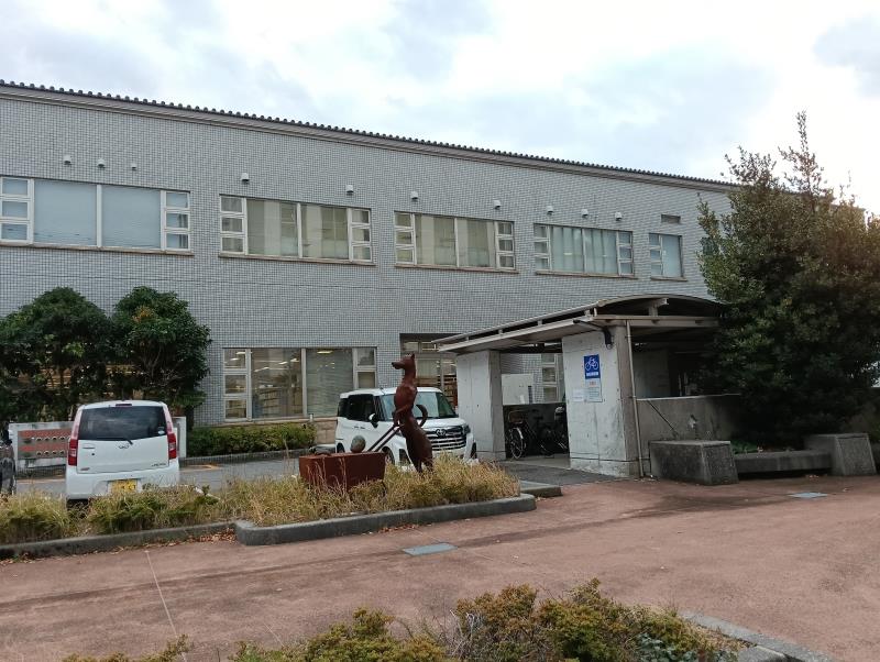 20251119_白山市立 松任図書館