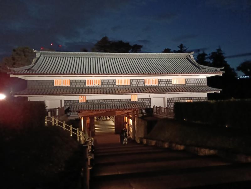 20251122_金沢城 鼠多門