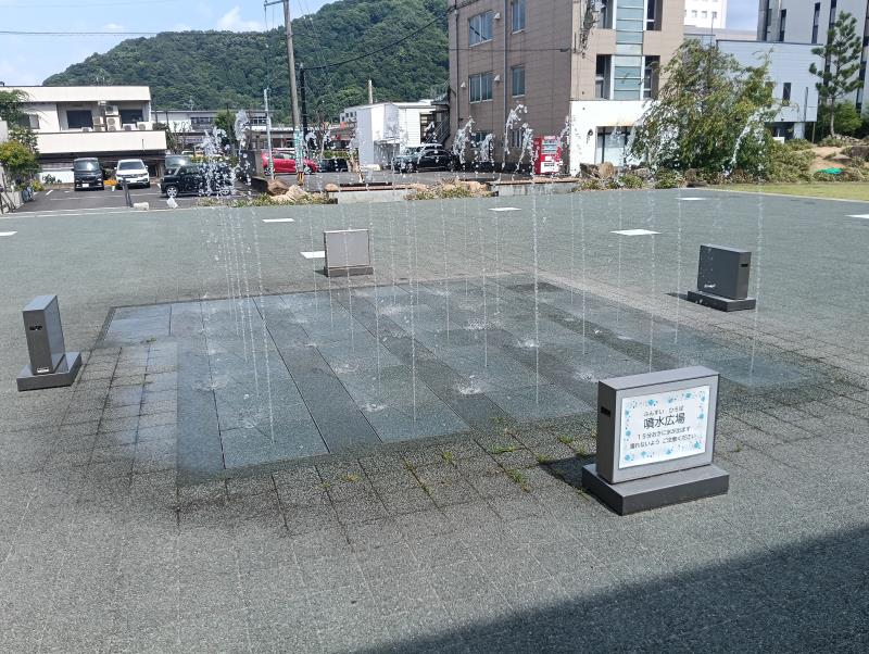 20260717_越前市役所 噴水